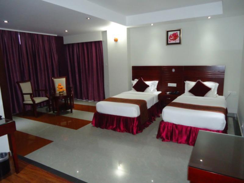 Hotel Hiton Perintalmanna Εξωτερικό φωτογραφία