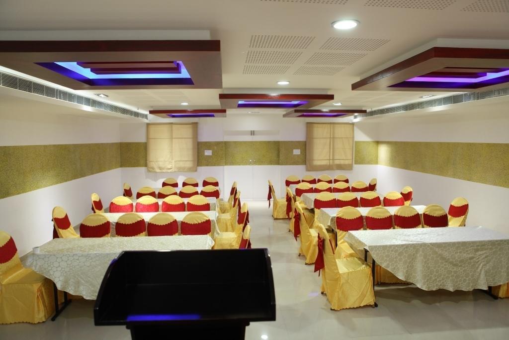 Hotel Hiton Perintalmanna Εξωτερικό φωτογραφία
